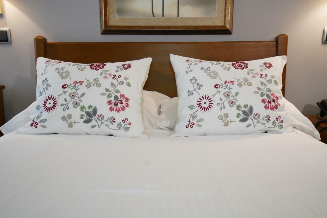 Hotel Arco Navia Kültér fotó