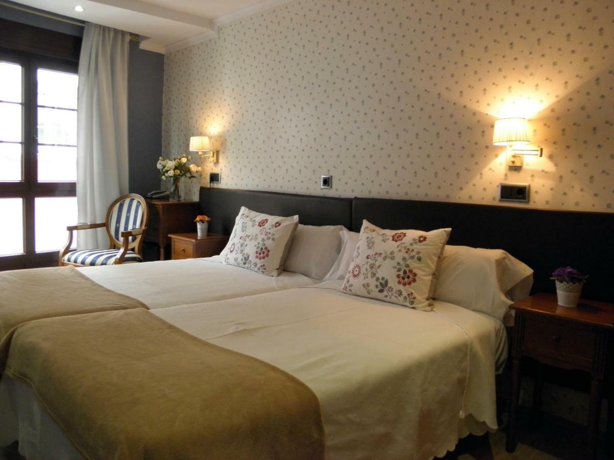 Hotel Arco Navia Kültér fotó